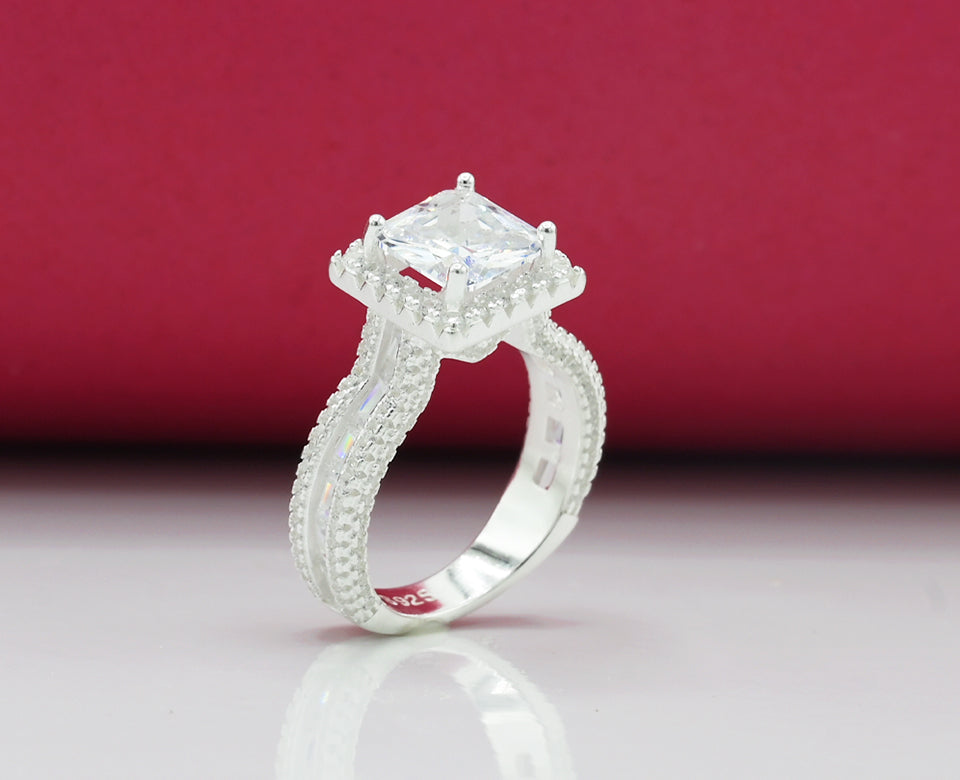 Ladies Zirconia Ring (3)
