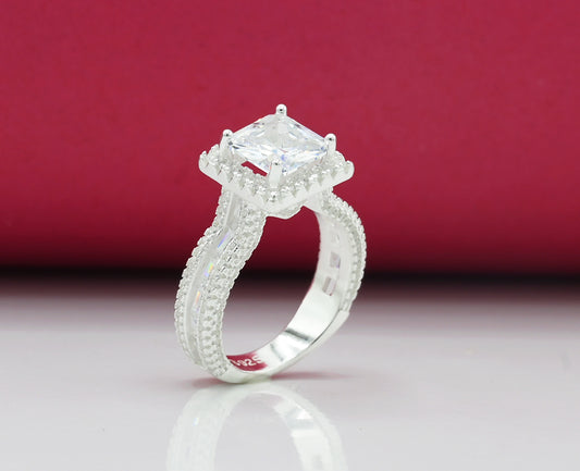 Ladies Zirconia Ring (3)