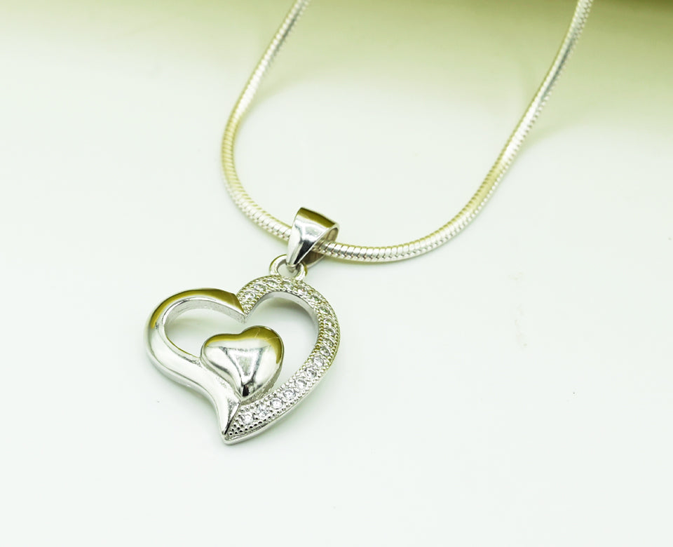 Pendant (9)
