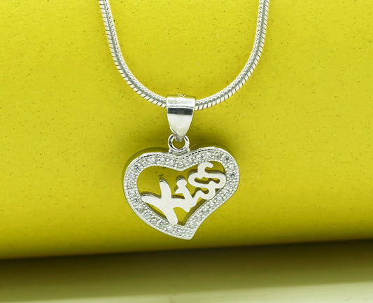 Pendant (3)