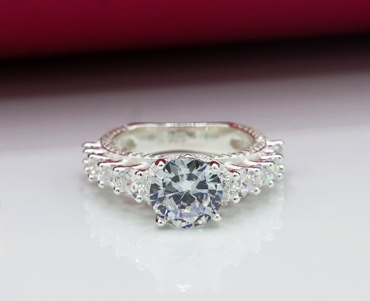 Ladies Zirconia Ring (6)