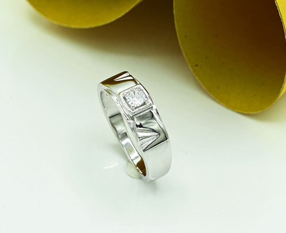 Italian Elegance Gents Ring
