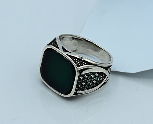 Black Beauty Turkish Gents Ring (Premium)