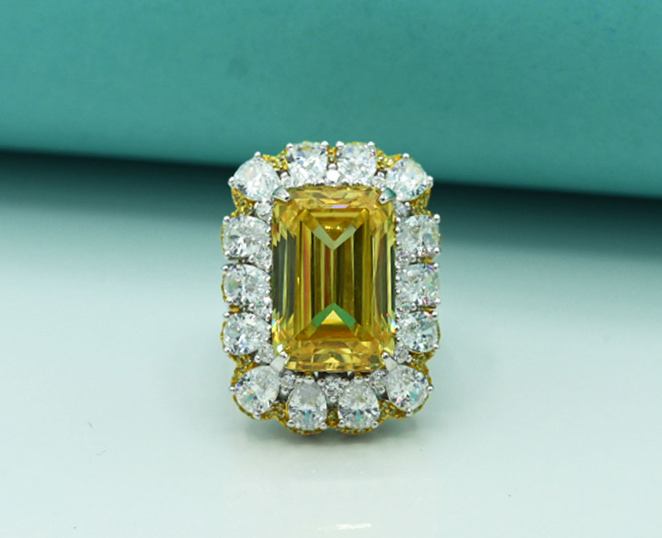 Ladies ring  Silver 925 ladies ring  Studded with fine quality zirconia  Hand fitted topaz	 Rhodium plated