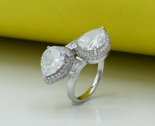 Ladies ring Silver 925 Rhodium plated Studded with zircons