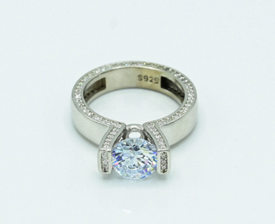 Garnet Elegant & Zircon Ring