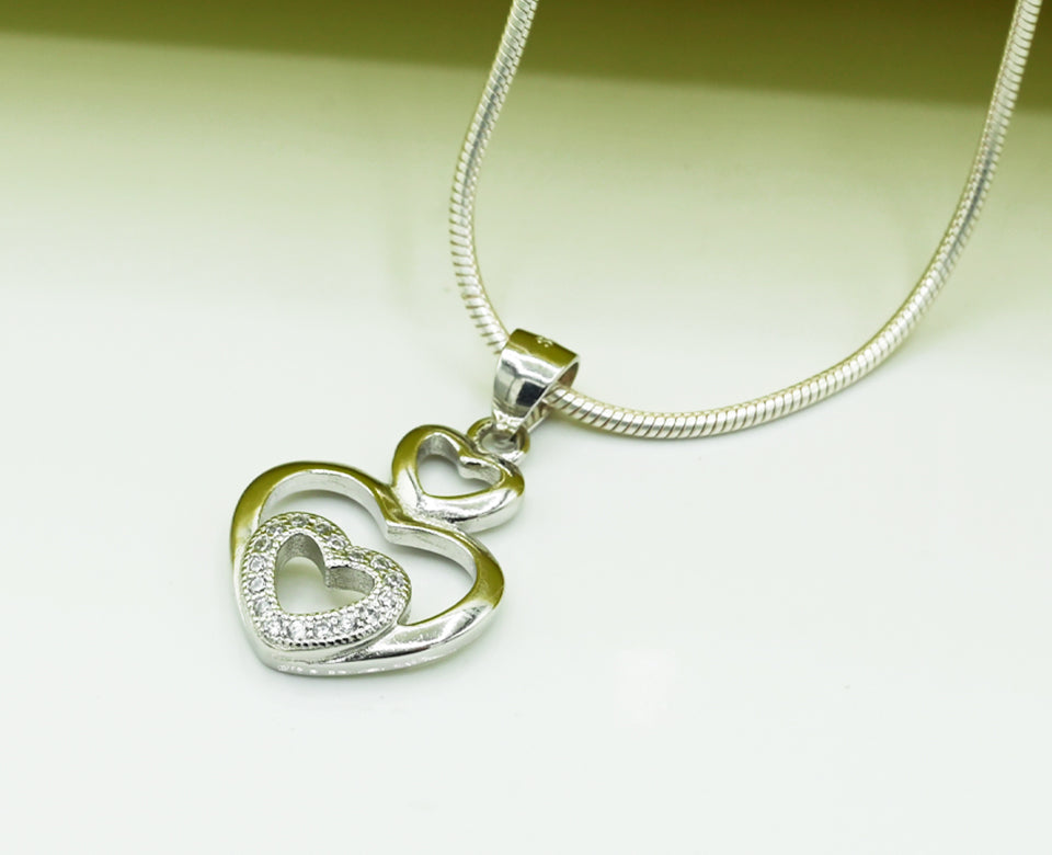 Pendant (11)