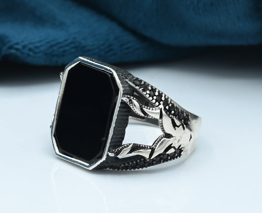 Gents ring Silver 925 Rhodium plated Studded with Black zirconia Stones