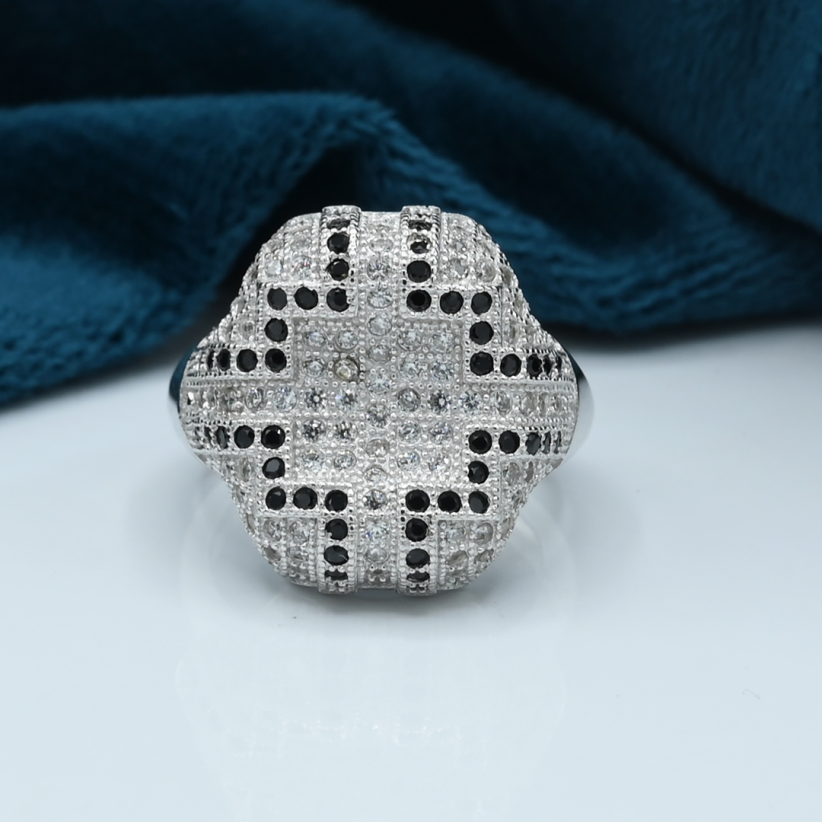 Ladies Ring Silver 925  Studded with fine quality Zirconia stone Rhodium plated